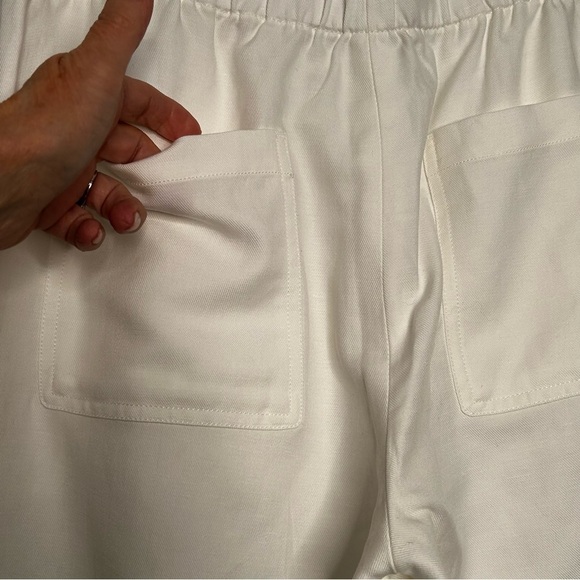 NWT Banana Republic White Relaxed Cropped Pants w/Pockets Sz M - Picture 12 of 12